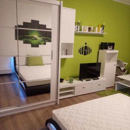 M&D Apartmanház Eger Exterior foto