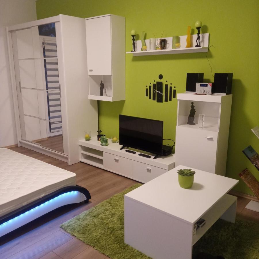 M&D Apartmanház Eger Exterior foto